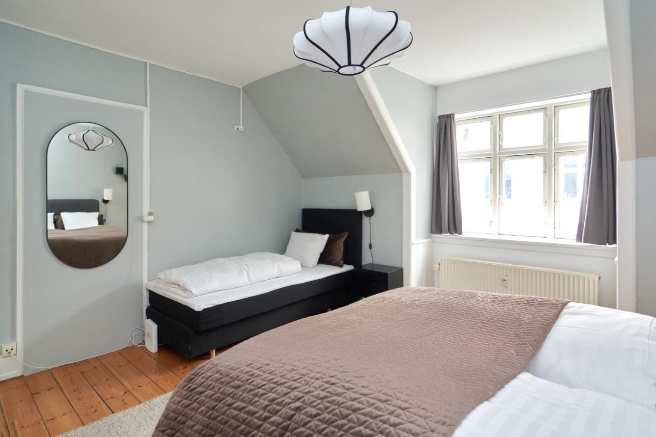 Appartement Stylish 5 Person In Vibrant Urban Area *