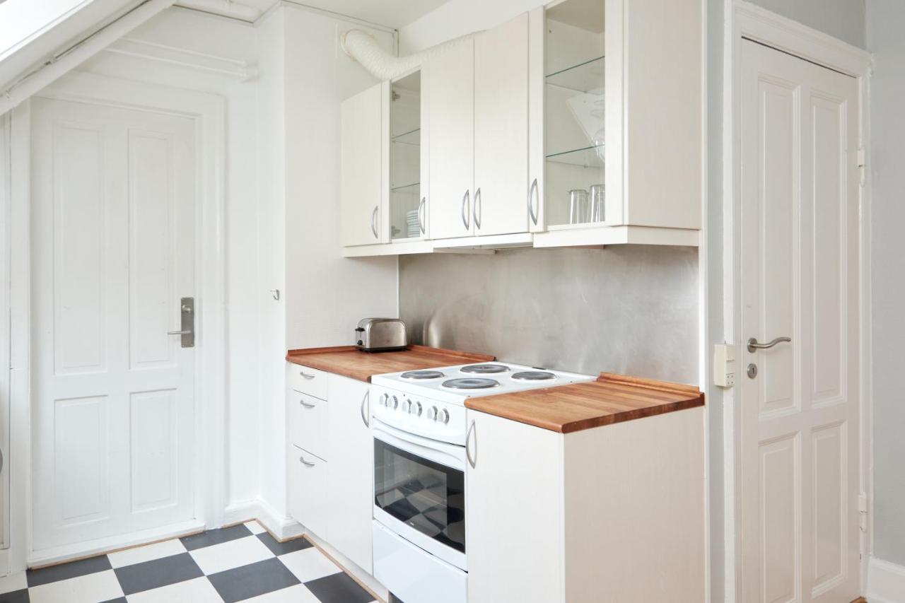Appartement Stylish 5 Person In Vibrant Urban Area *